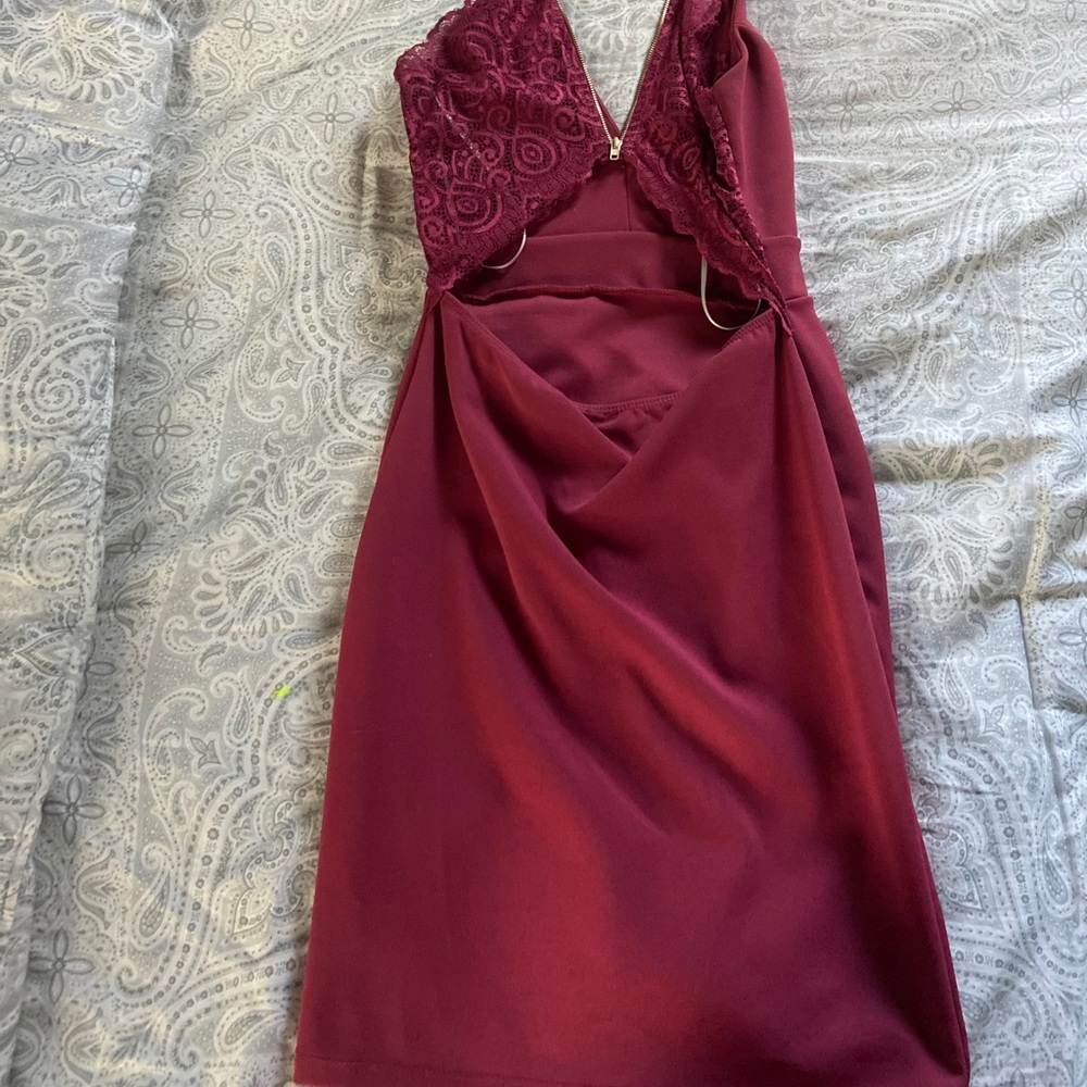 Dress - Picture 3 of 4